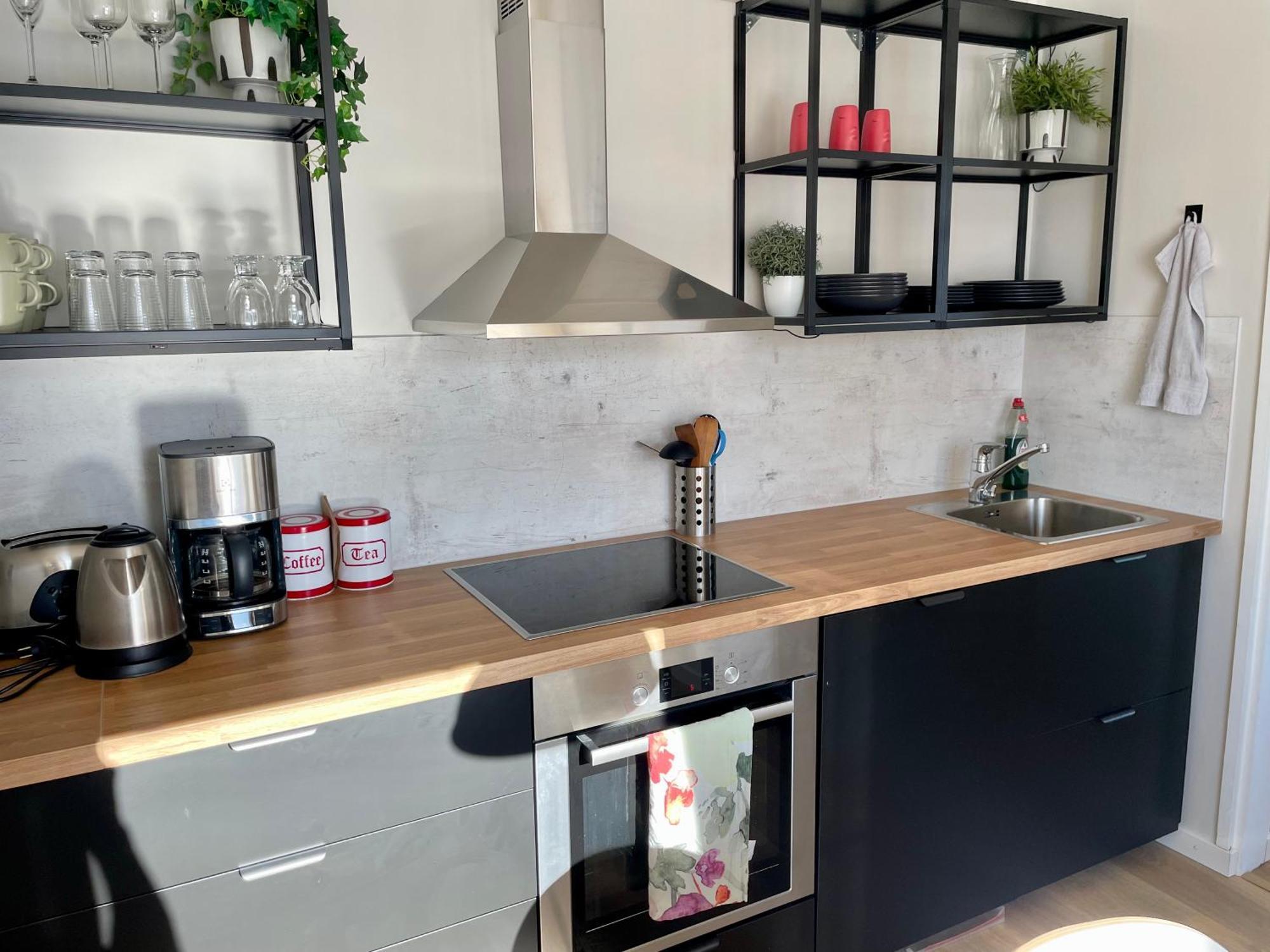 Apartment Kiva Majoitus 1-4hloe, 500m Keskustaan, Parkkipaikka