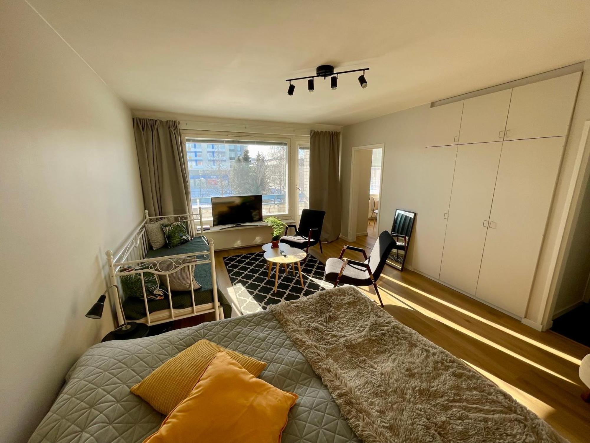 Kiva Majoitus 1-4hloe, 500m Keskustaan, Parkkipaikka Apartment *